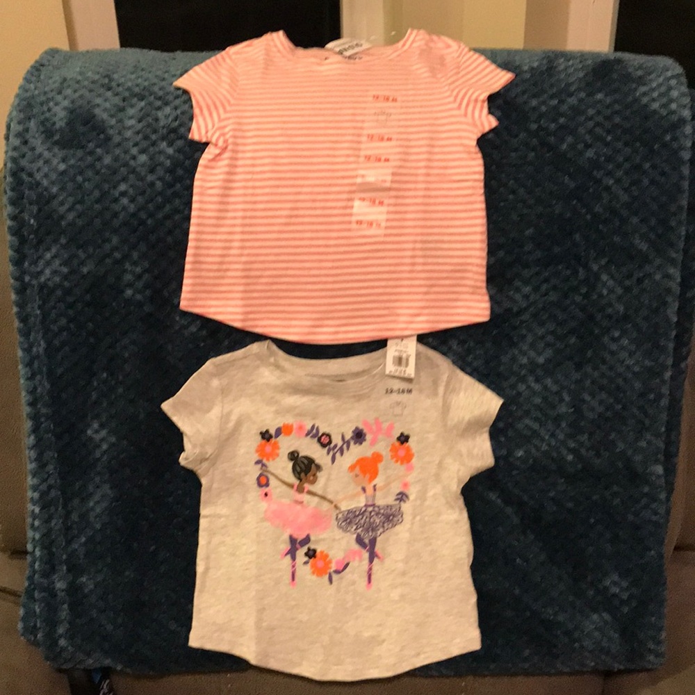 Old Navy Short-Sleeve Printed T-Shirts for Toddler Girl (Lot of 2)